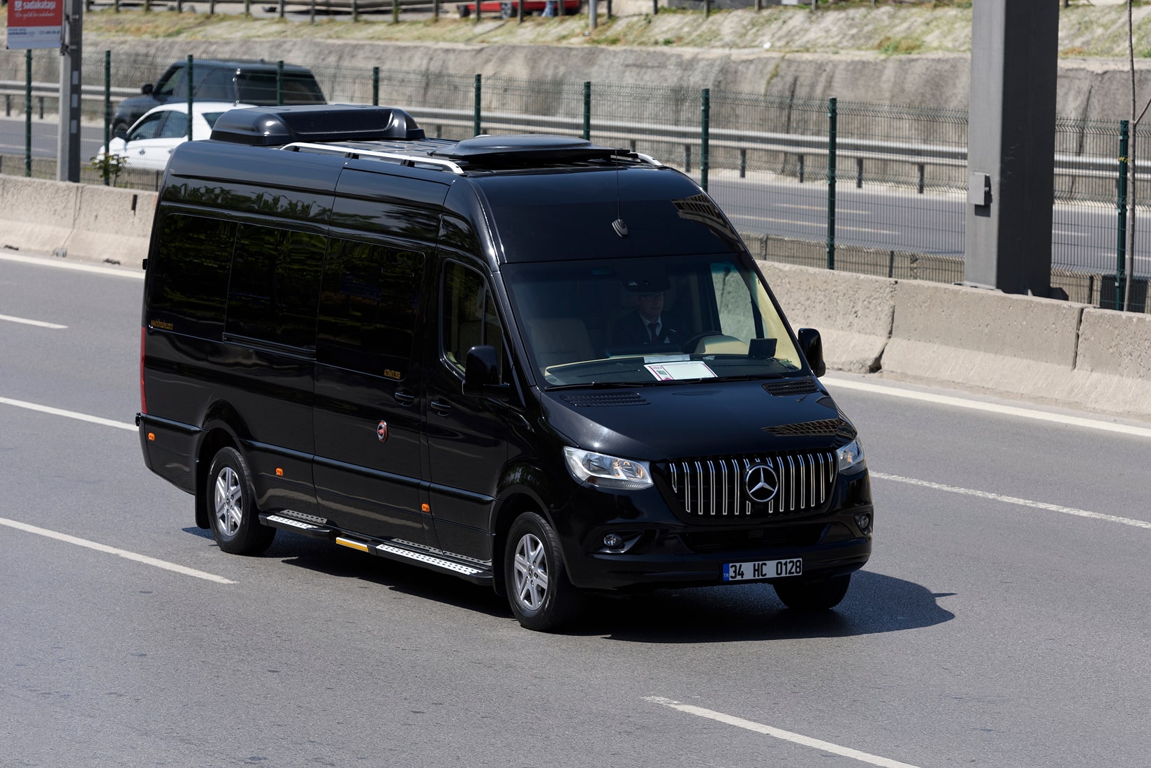 sprinter van min